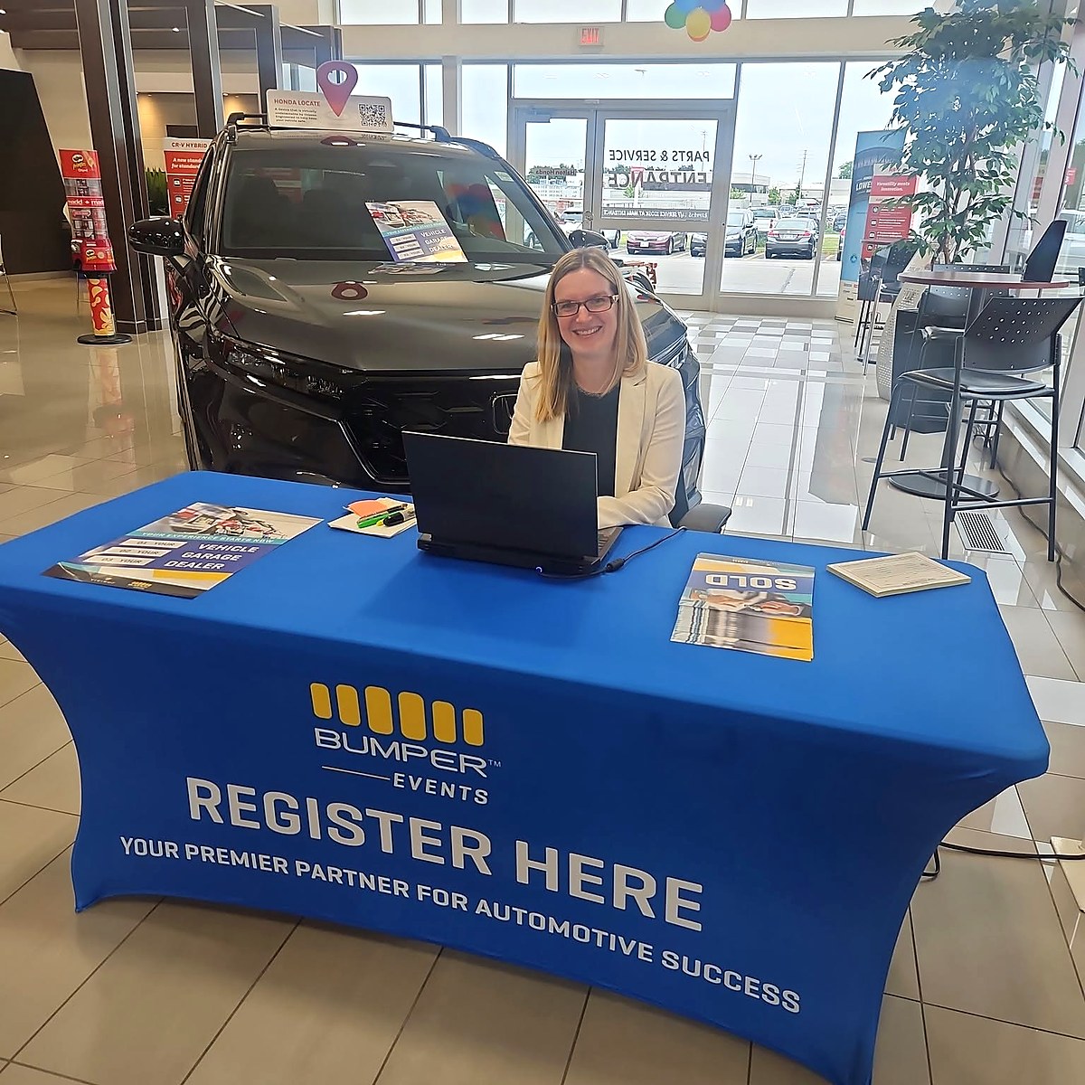 Registration and guest check-in: A prepared registration desk creates a clear, welcoming transition from a confirmed appointment to the showroom.